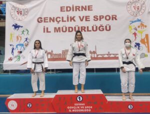 Uluslararası Judo turnuvasında ikinciliği kazandı