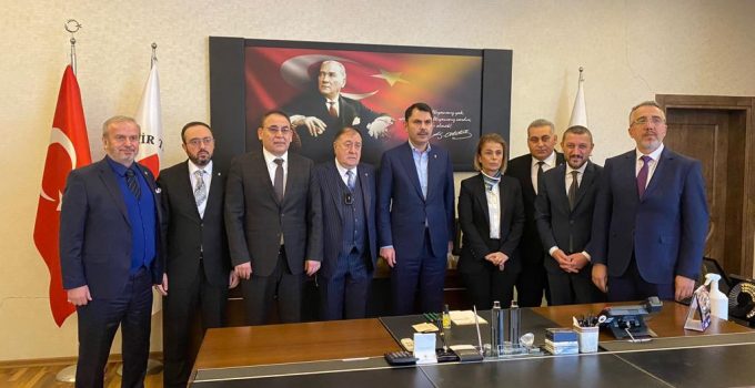 Çevre ve Şehircilik Bakanı Murat Kurum Nevşehir Ticaret ve Sanayi Odasını ziyaret etti