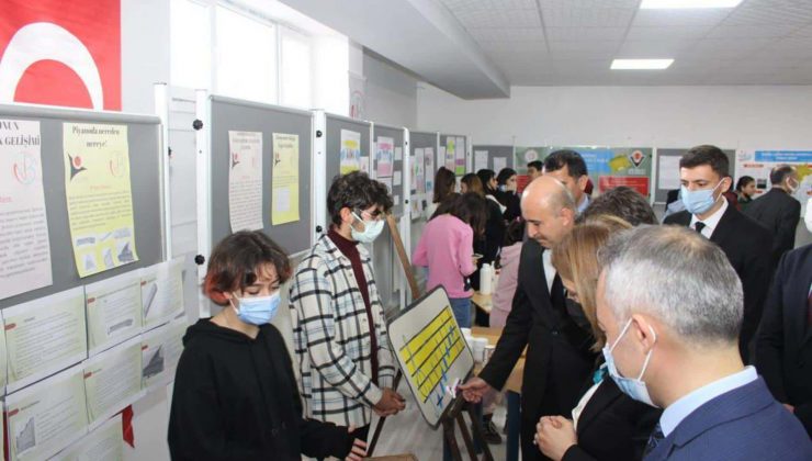 BİLSEM’de fuar açıldı