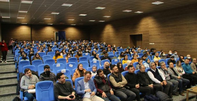 “Mehmet Âkif Ersoy ve İstiklâl Marşı” konulu konferans