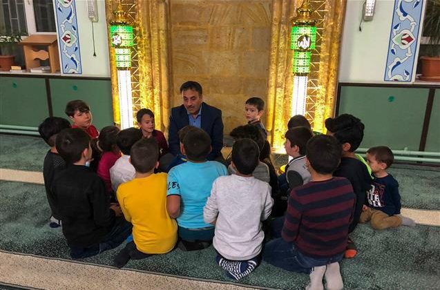 Çocuklar Göreme Hacı Mustafa Ağa camiinde buluştu
