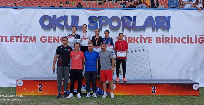 Altınyıldızlı öğrenci Türkiye Şampiyonu oldu
