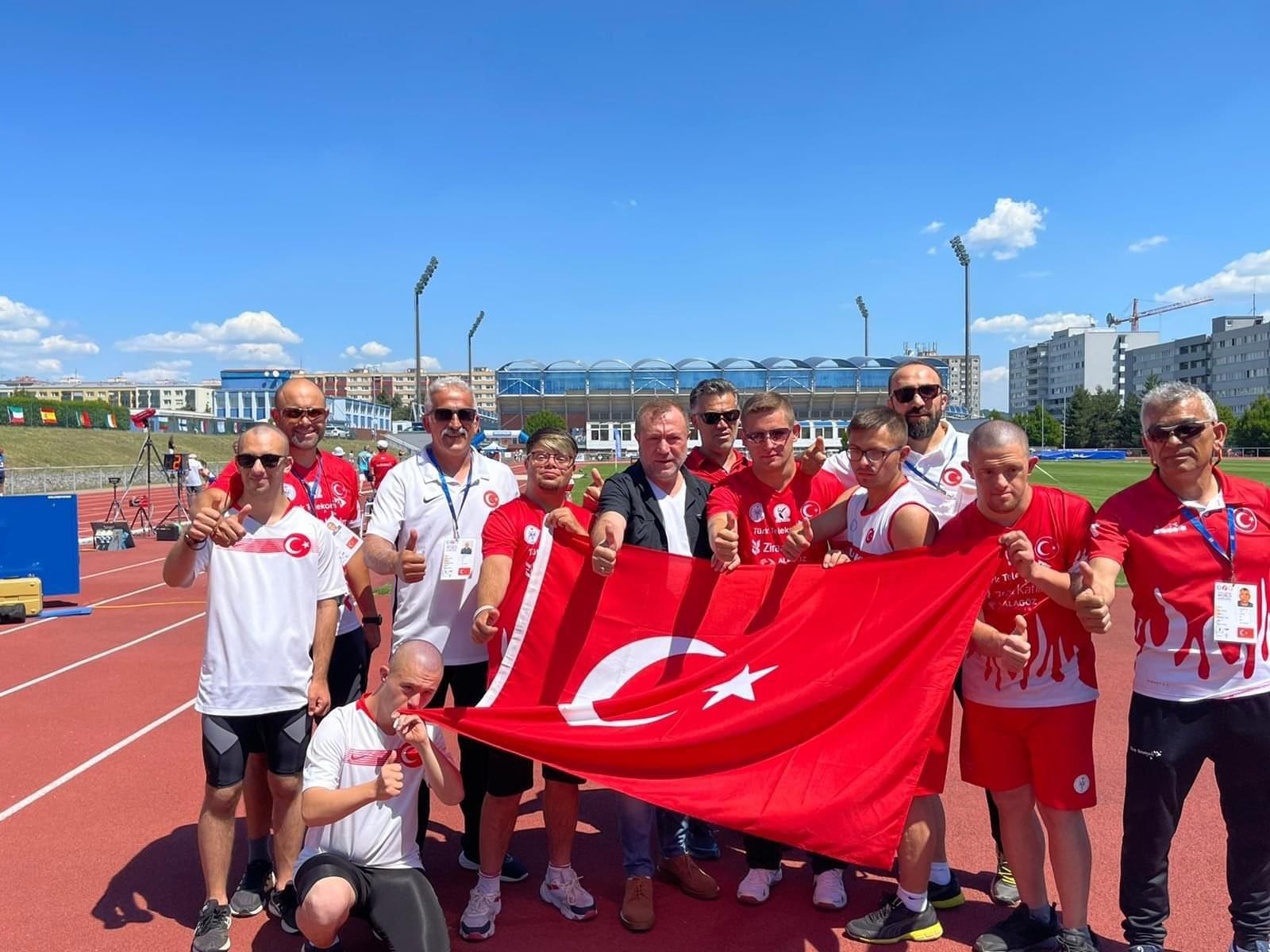 Atletizm Milli Takımı Çekya’da 30 Madalya İle Dünya Şampiyonu