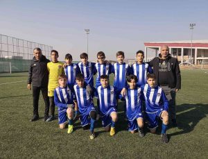 Sincan Belediyespor U14 Futbol Takımı namağlup şampiyon