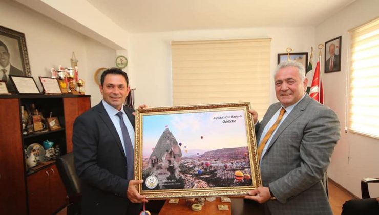 Başkan Ömer Eren kardeş şehri ziyaret etti
