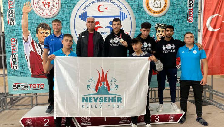 Haltercimiz Yaşar Karaca Türkiye Şampiyonu