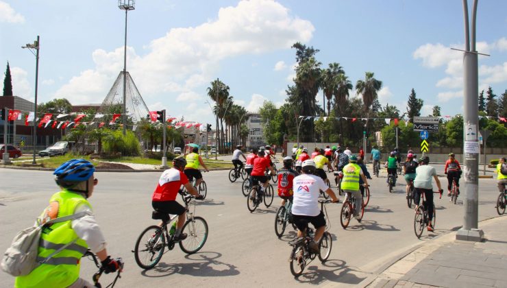NEVÜ Bisiklet Kulübü 12. Portakal Çiçeği Festivaline Katıldı