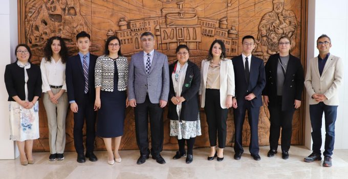 Çin Halk Cumhuriyeti Ankara Büyükelçiliği Kültür Müsteşarı Meijen’den ziyaret