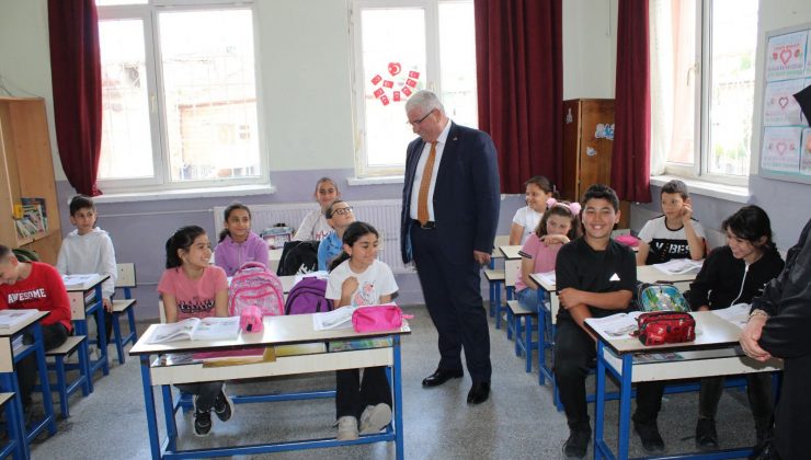 İl Milli Eğitim Müdürü Yusuf Yazıcı, Okul Ziyaretlerine Devam Ediyor