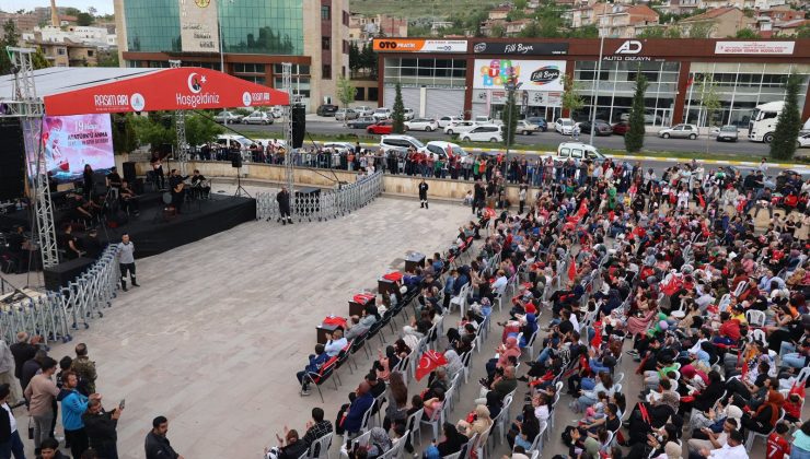 Nevşehir Belediyesi’nden Muhteşem 19 Mayıs Konseri