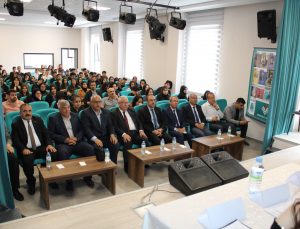 Anadolu Mektebi Yazar Okumaları Ödül Töreni Yapıldı