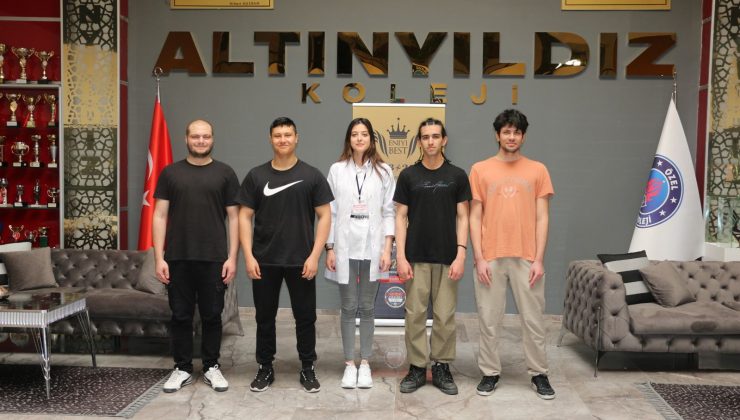 Altınyıldız Koleji Anadolu Lisesi Dil Bölümü Öğrencilerinden Türkiye Birincisi