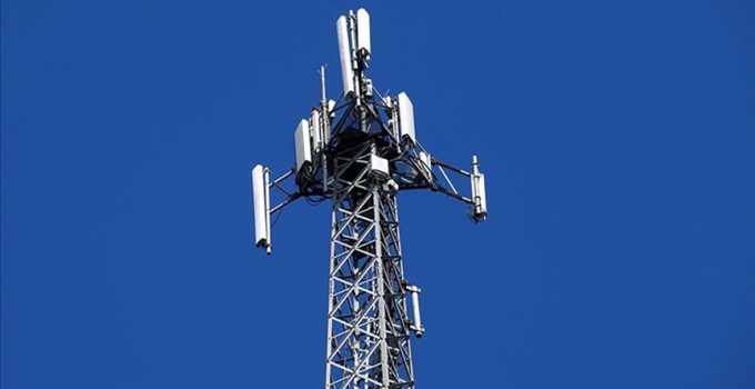 Aşağıbarak Köyü Evrensel Baz İstasyonu hizmete girdi