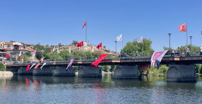 Avanos’ta Tarihi Taşköprü Açılışına Hazırlıklar Sürüyor