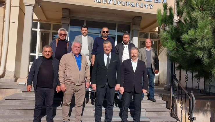 MHP’den Göreme’de “Hayırlı Günler Komşum” Ziyaretleri