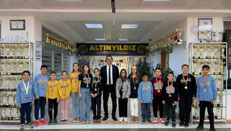 Nevşehir Ve Kayseri Yüzme Yarışlarında Altınyıldız Farkı!