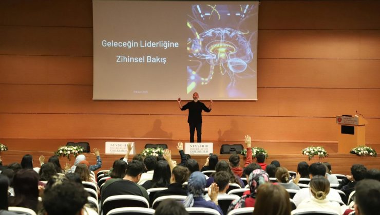 NEVÜ’de “Geleceğin Liderlerinin Zihin Yapısı” Konulu Konferans Düzenlendi