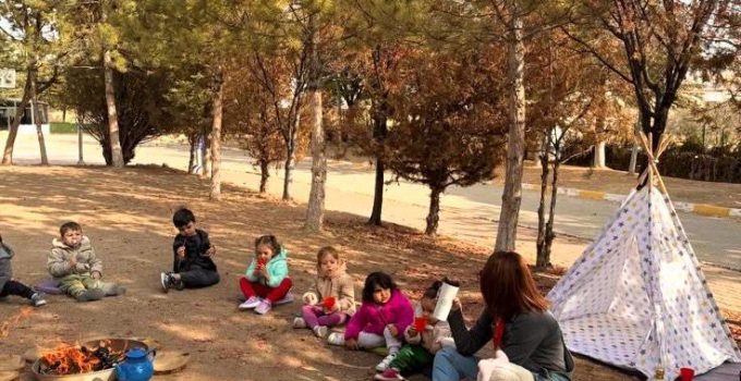 Altınyıldız Koleji Bahçelerinde Hayvanlara Yaşam Alanı Sunuluyor, Seralarında Tarım Yapılıyor