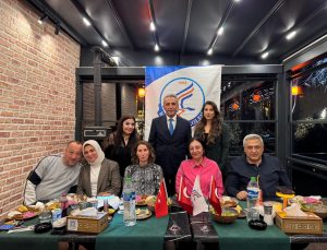 Kardelenli Öğretmenler Yemekte Buluştu