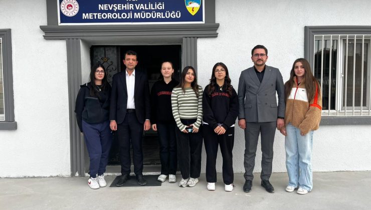 Özel Kardelen Fen Lisesi öğrencilerinden Meteoroloji Müdürlüğüne ziyaret