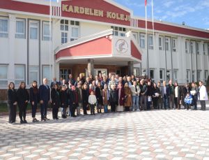 Kardelen Eğitim Kurumlarından unutulmayacak Öğretmenler Günü jesti