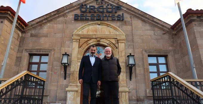 Ünlü Sanatçı Onur Akın’dan Ürgüp’e Ziyaret