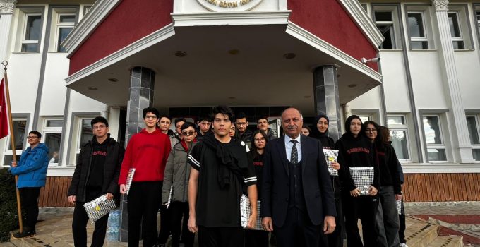 Özel Kardelen Fen ve Anadolu Lisesinde Şampiyonlar Ödüllendirildi