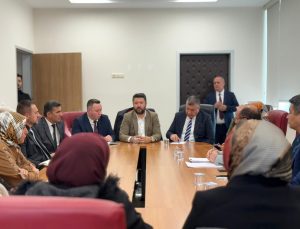 Milletvekili Emre Çalışkan’dan Vatandaşlarla Sağlık Müdürlüğünde Toplantı