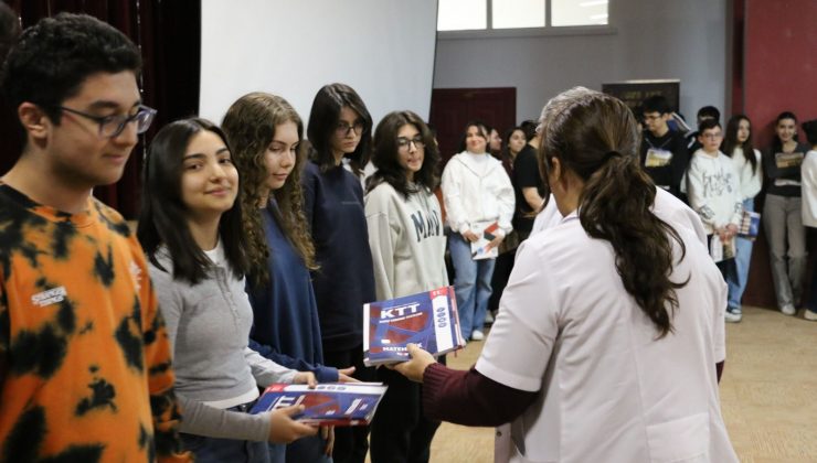 Altınyıldız Koleji Fen Ve Anadolu Lisesinde “Başarıya Ödül Töreni”