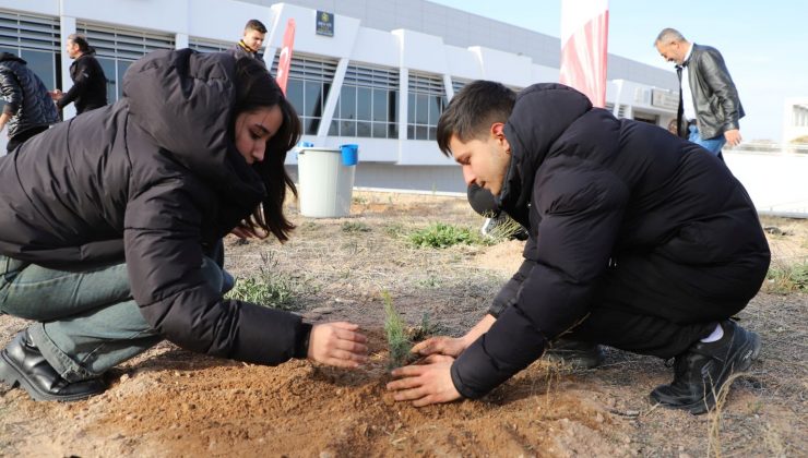 NEVÜ’lü Genç Turizmciler Sürdürülebilir Gelecek İçin Fidanları Toprakla Buluşturdu