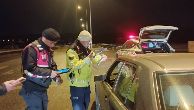 Nevşehir’de “Alkol Huzur Güven Uygulaması”nda Bin 465 Araç ve Şahıs Kontrol Edildi
