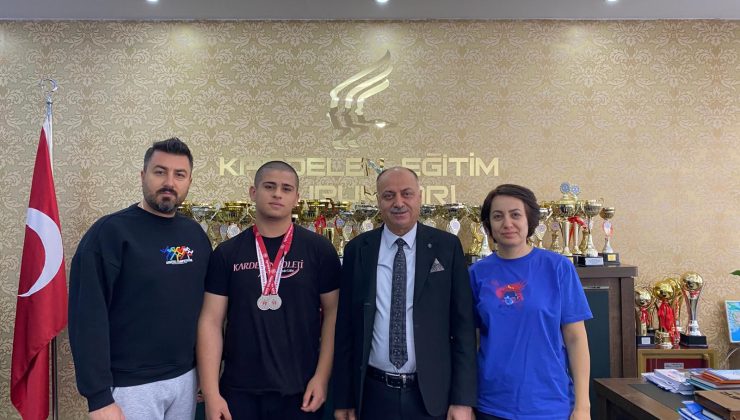 Kardelen Koleji Öğrencisi Bilek Güreşinde İl İkincisi Oldu