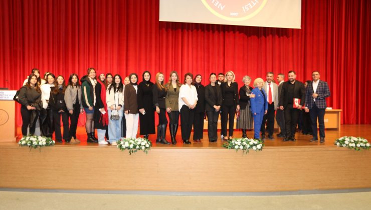 NEVÜ’de Sağlık İdarecileri Günü Kutlandı: Deneyimler Geleceğe Işık Tuttu