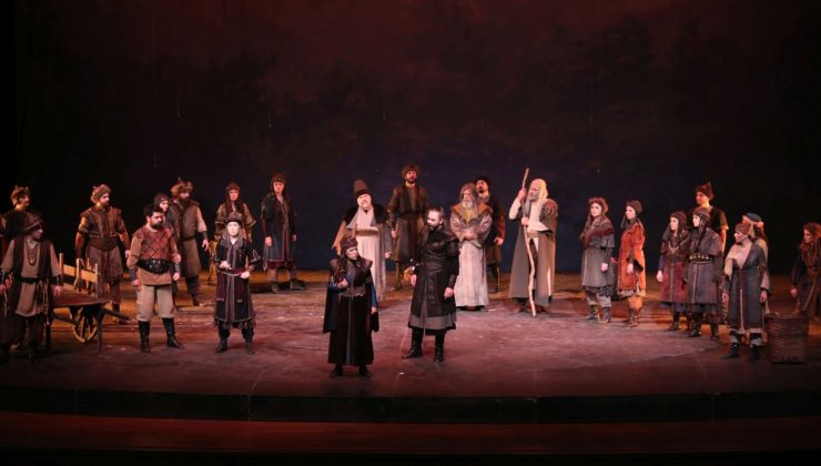 ‘Devlet Ana’ Adlı Tiyatro Oyunu NEVÜ’de Tiyatroseverlerle Buluşturuldu