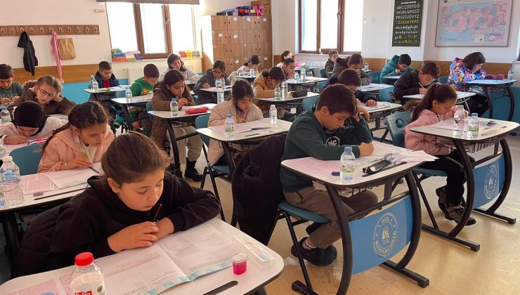 Altınyıldız Eğitim Kurumlarından Rekor Katılımlı Bursluluk Sınavları