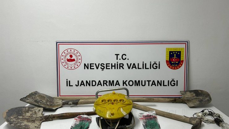 Nevşehir’de İzinsiz Kazı Operasyonu: 5 Şüpheli Suçüstü Yakalandı