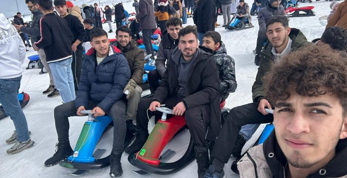 AK Parti Avanos Teşkilatından Gençlerle Erciyes Programı
