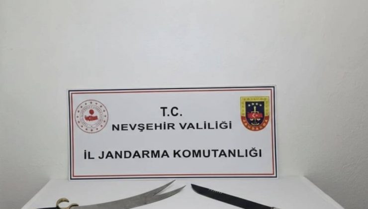 Nevşehir’de Siber Devriye ile Ruhsatsız Silah ve Yasaklı Aletler Ele Geçirildi