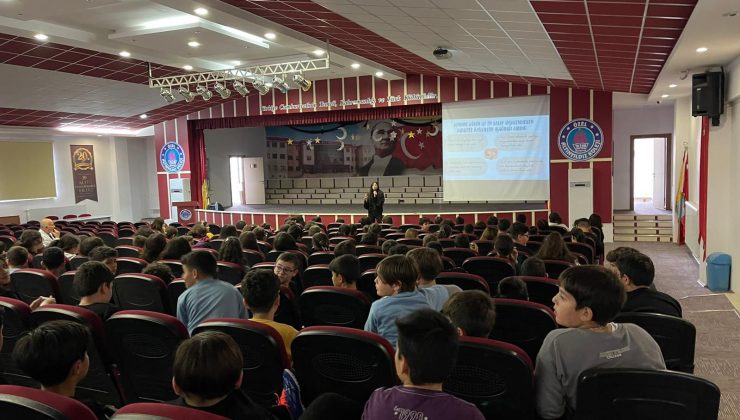 Altınyıldız’da Aralık Ayı Rehberlik Semineri Gerçekleştirildi
