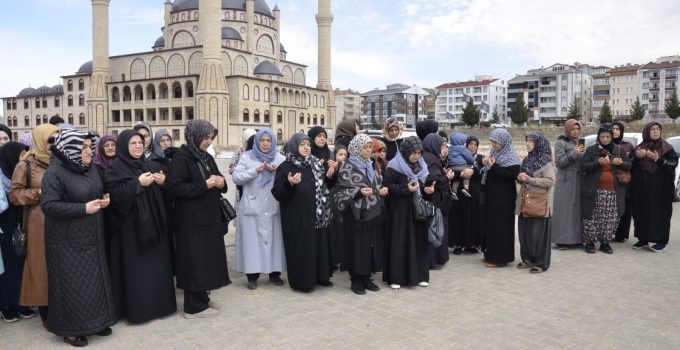 Nevşehir’den 33 Günlük Ramazan Umresine 21 Kişi Uğurlandı