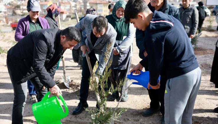 Nevşehir’de Binlerce Fidan Toprakla Buluştu
