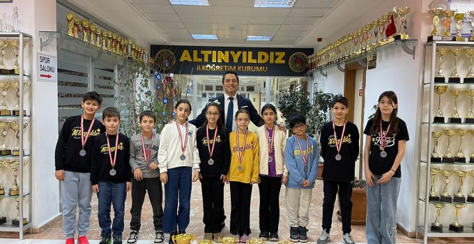 Niğde’de Yüzme Müsabakalarında Gururlandıran Başarı