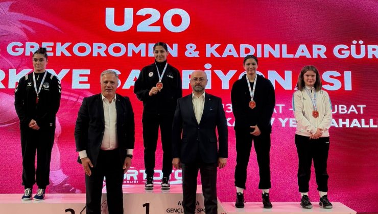 Nevşehir Belediyesi SK Güreşçilerinden Türkiye Dereceleri