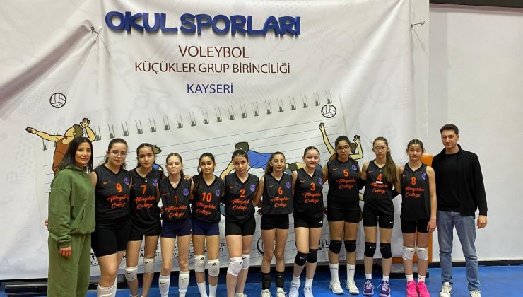 Voleybolda Altınyıldız Rüzgarı Devam Ediyor