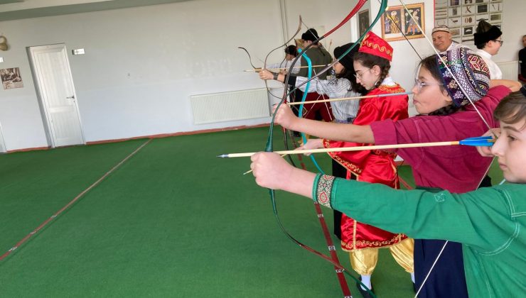 Geleneksel Türk Okçuluğu Nevşehir İl Birinciliği NEVÜ Ev Sahipliğinde Yapıldı