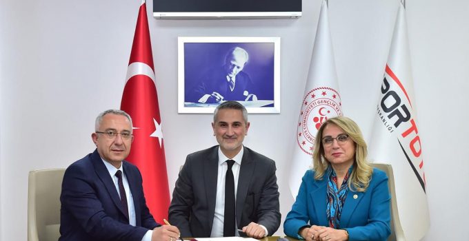 Gülşehir Yüzme Havuzu Dört Mevsim Hizmet Verecek