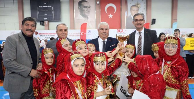 Nevşehir’de Halk Oyunları İl Finali Coşkuyla Gerçekleştirildi