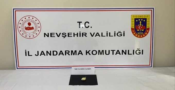 Kalaba’da Plakasız Motosikletli Şahıstan Uyuşturucu Çıktı