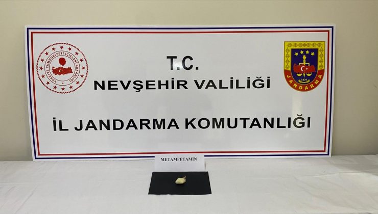 Kalaba’da Plakasız Motosikletli Şahıstan Uyuşturucu Çıktı