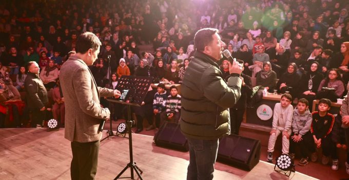 Nevşehir’de Abdurrahman Önül Konserine Yoğun İlgi
